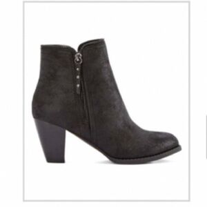 JustFab Black Raylene Suede Ankle Boots•12W